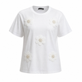 White t-shirt with flower applique