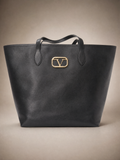 19V69 Italia Logo-Plaque Shopper Tote Bag – Black