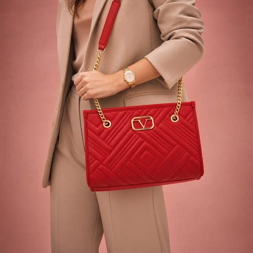 19V69 Italia Quilted Chain-Strap Tote – Red