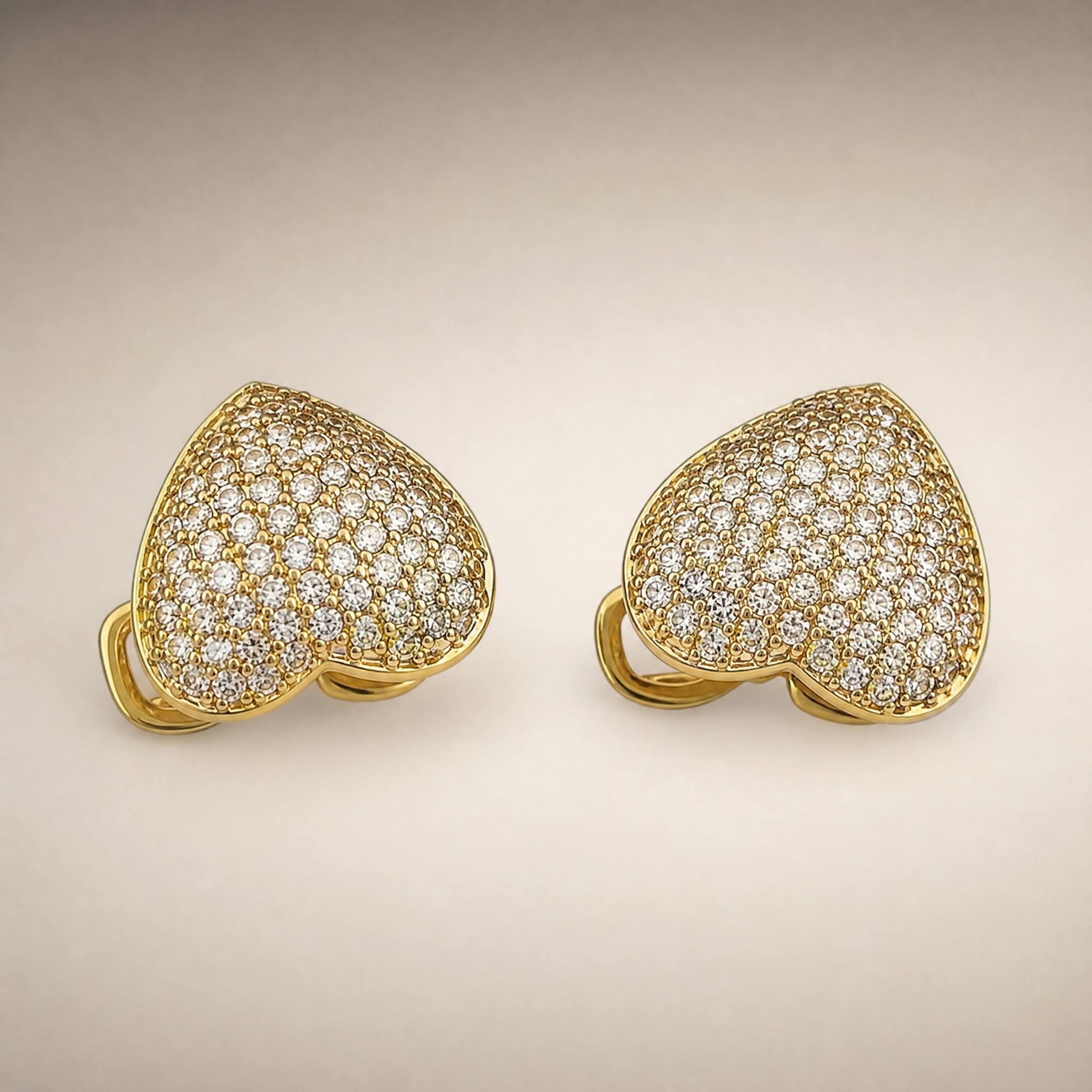 Gold Pavé Heart Stud Earrings – detail