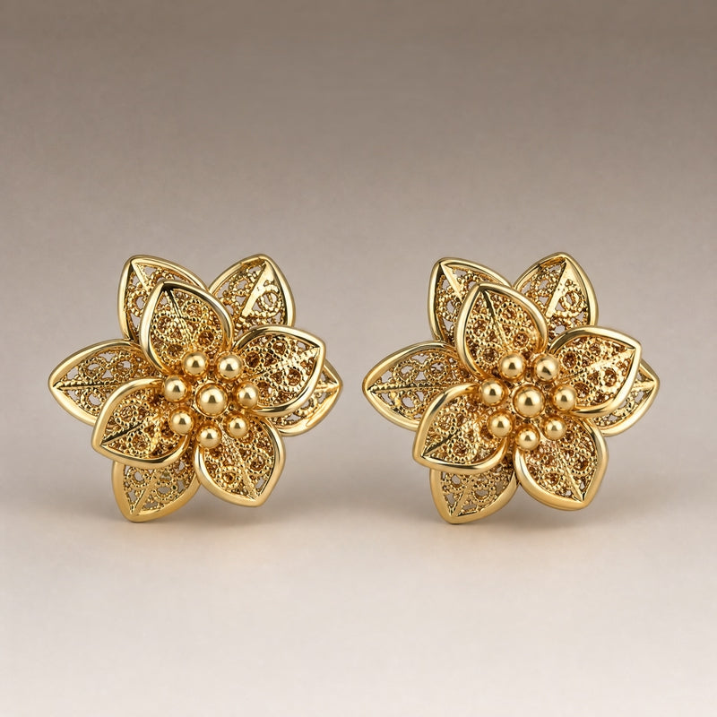 Gold filigree 3D flower studs